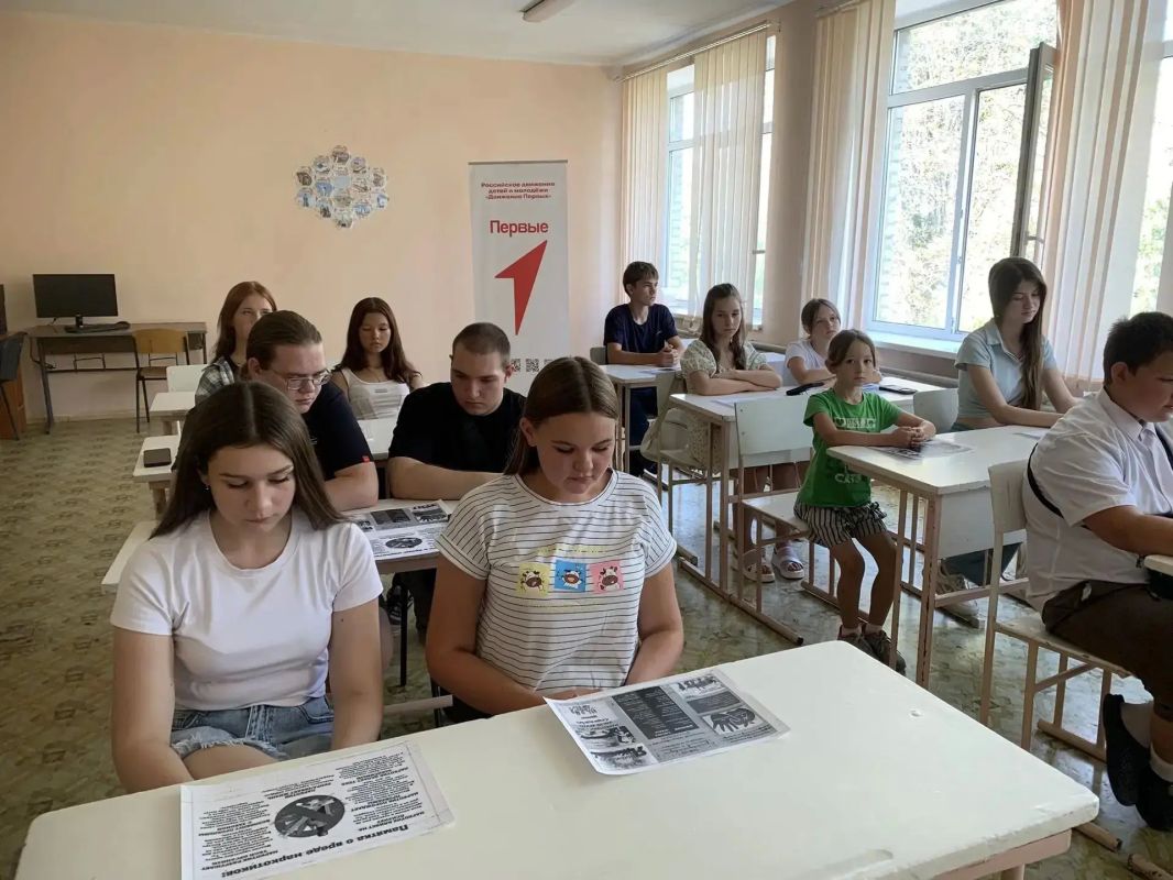Выбираем жизнь: профилактическая беседа в Коммунаровской школе Выбираем жизнь: профилактическая беседа в Коммунаровской школе