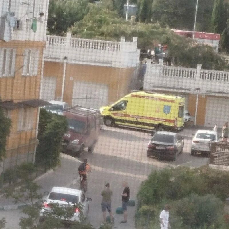 Теракт в Севастополе. Женщина подорвала СВУ, погиб мужчина Теракт в Севастополе. Женщина подорвала СВУ, погиб мужчина