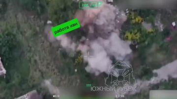 Расчёты БПЛА и артиллерии Южной группировки войск в районе Алексеево-Дружковки уничтожили пункты управления БПЛА ВСУ