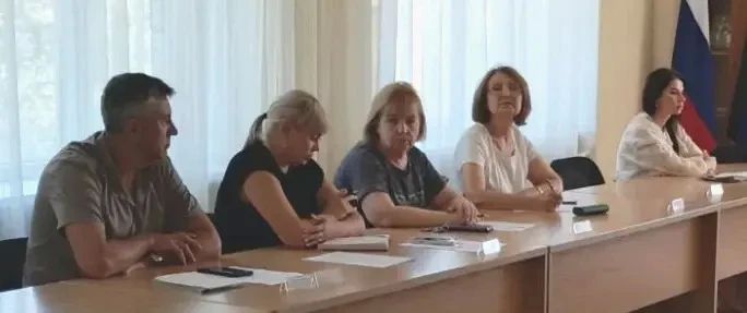 Наталья Бегуненко: В Управе Петровского внутригородского района Администрации городского округа Донецк прошло заседание Комиссии по делам несовершеннолетних и защите их прав Наталья Бегуненко: В Управе Петровского внутригородского района Администрации городского округа Донецк прошло заседание Комиссии по делам несовершеннолетних и защите их прав