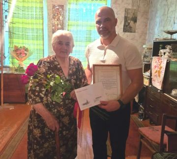 В Дебальцево стало доброй традицией окружать особым вниманием наших долгожителей