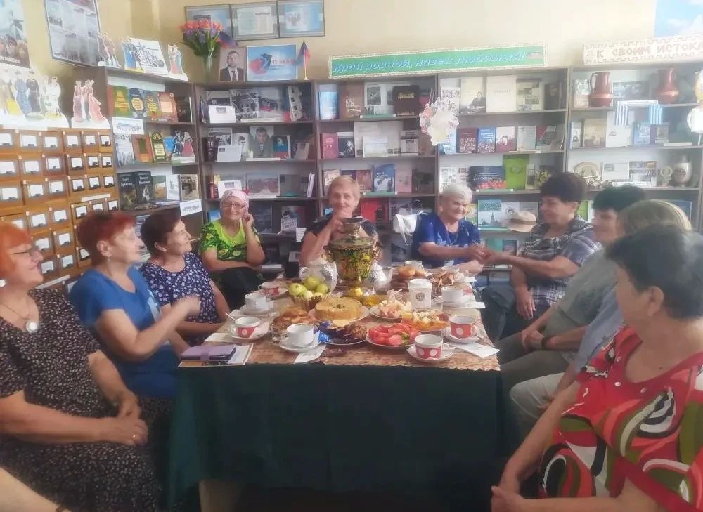 В Центральной библиотеке прошли тематические посиделки «Спас не пройдет без нас» В Центральной библиотеке прошли тематические посиделки «Спас не пройдет без нас»