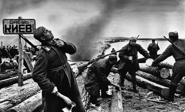 ЭТО БЫЛО 83 ГОДА НАЗАД ЭТО БЫЛО 83 ГОДА НАЗАД
