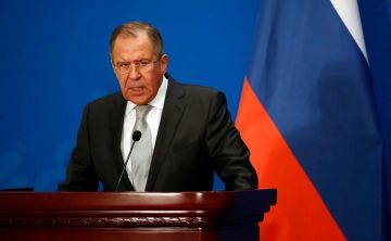 ПЕРЕМИРИЯ НА УКРАИНЕ НЕ БУДЕТ, заявил министр иностранных дел России Сергей Лавров