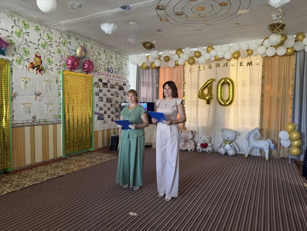 В ГБДОУ "Старченковский детский сад "Лукоморье" Володарского муниципального округа состоялось торжественное мероприятие, посвящённое 40-летию дошкольного учреждения В ГБДОУ "Старченковский детский сад "Лукоморье" Володарского муниципального округа состоялось торжественное мероприятие, посвящённое 40-летию дошкольного учреждения