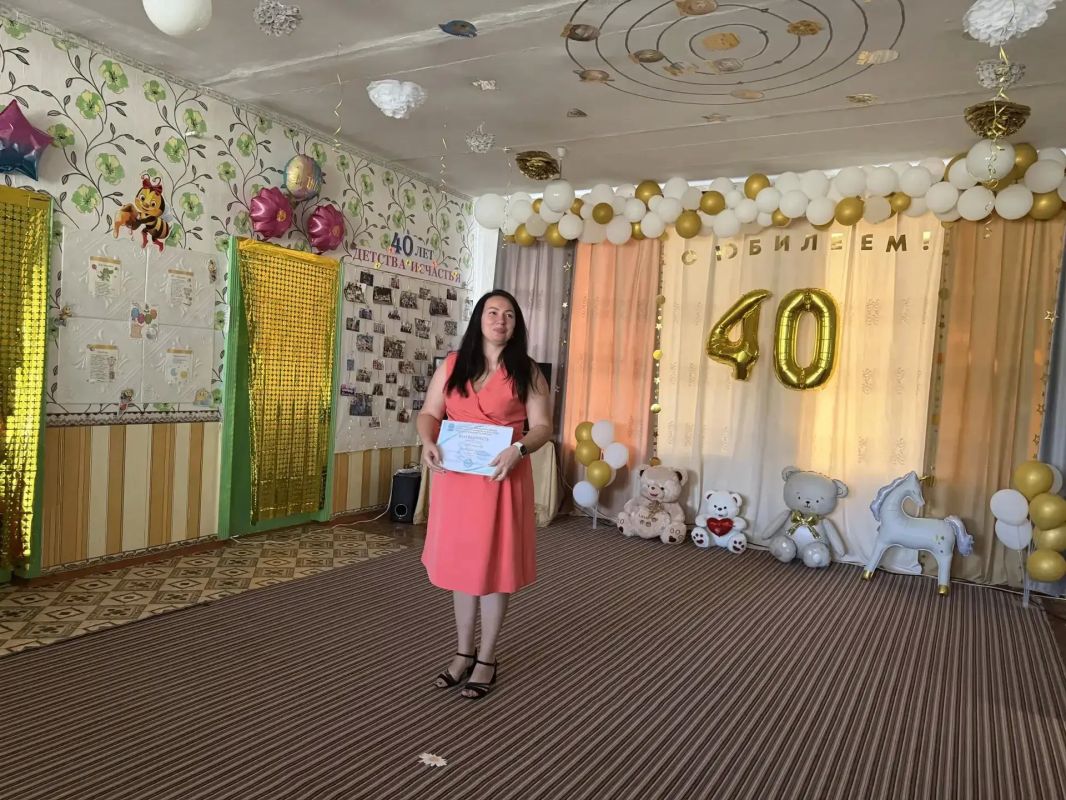 В ГБДОУ "Старченковский детский сад "Лукоморье" Володарского муниципального округа состоялось торжественное мероприятие, посвящённое 40-летию дошкольного учреждения В ГБДОУ "Старченковский детский сад "Лукоморье" Володарского муниципального округа состоялось торжественное мероприятие, посвящённое 40-летию дошкольного учреждения