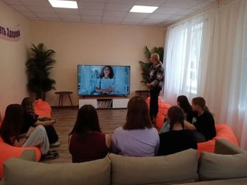 В молодежном центре им. Марии Пироговой прошла встреча с активистами «Движения Первых»