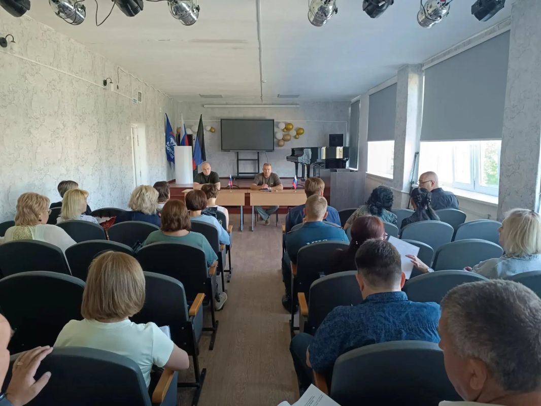 Аппаратное совещание в городском округе Иловайск Аппаратное совещание в городском округе Иловайск