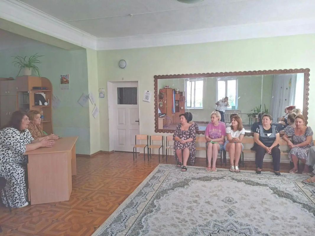 «Безопасность людей — безусловный приоритет»: депутаты Народного Совета встретились с коллективами и жителями «Безопасность людей — безусловный приоритет»: депутаты Народного Совета встретились с коллективами и жителями