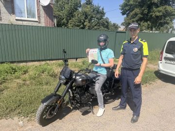 Госавтоинспекторы проводят комплекс профилактических мер, нацеленных на водителей мотоциклов, скутеров и питбайков