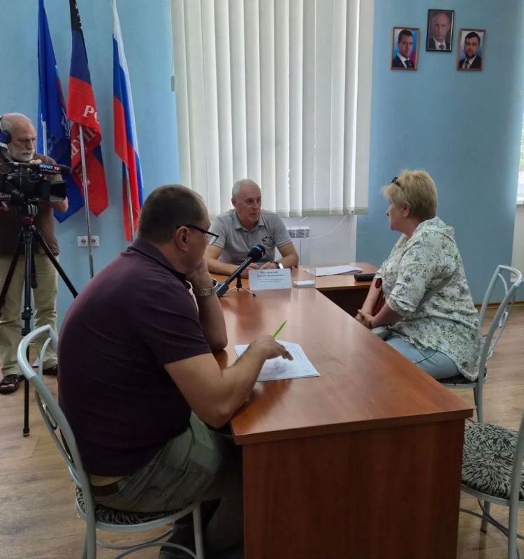 Евгений Поплавский: Провел прием граждан в общественной приемной Евгений Поплавский: Провел прием граждан в общественной приемной