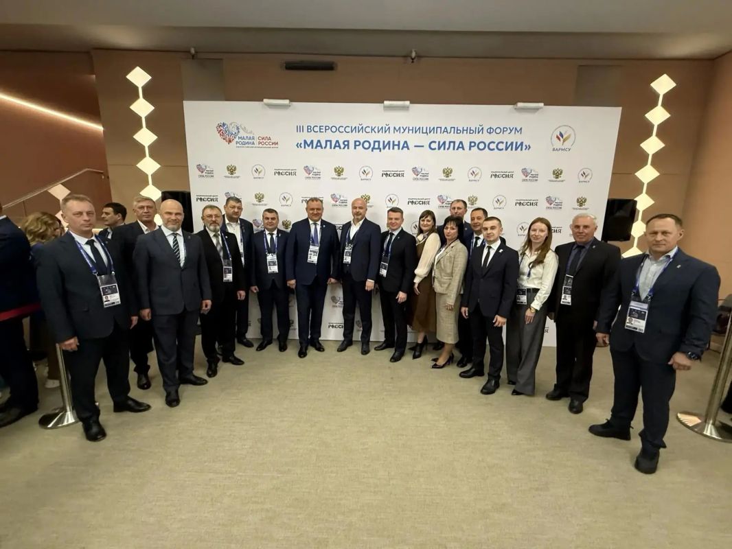 Народная программа Единой России превращается в реальные проекты и стратегию развития ДНР Народная программа Единой России превращается в реальные проекты и стратегию развития ДНР