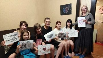 Специалисты Филиала № 3 Республиканского центра по предоставлению мер социальной поддержки Киевского и Куйбышевского внутригородских районов города Донецка провели мероприятие в рамках проекта «Дарю тепло»