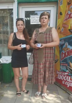 Наталья Бегуненко: В Петровском районе прошел плановый рейд Народного контроля по соблюдению правил торговли и санитарных норм