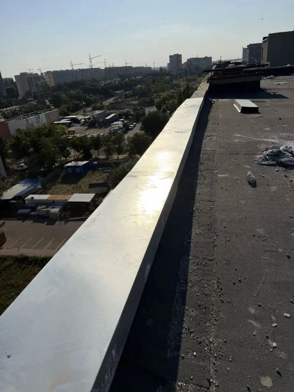 Строители из Санкт-Петербурга продолжают восстановление многоэтажки на проспекте Ленина Строители из Санкт-Петербурга продолжают восстановление многоэтажки на проспекте Ленина