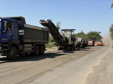 В Шахтерске приступили к ремонту объездной автомобильной дороги