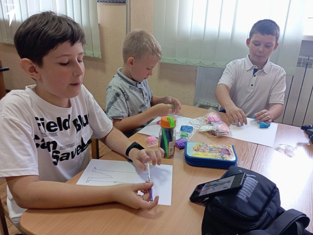 Лето вместе с Первыми. Август намекает, что пора готовиться к осени Лето вместе с Первыми. Август намекает, что пора готовиться к осени