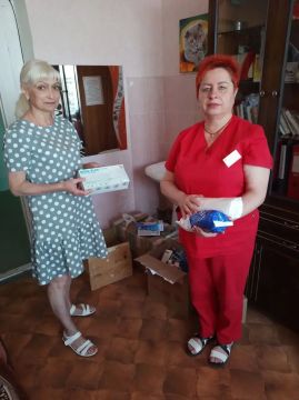 Денис Зубов: Помощь для бойцов. Администрация городского округа Иловайск оказала гуманитарную помощь в кардиологическое отделение ГБУ ДНР "Центральная городская больница г.Харцызска" в виде средств личной гигиены...