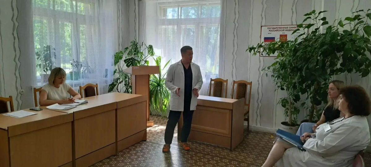 В Снежном обсудили меры поддержки и провели занятия по первой помощи В Снежном обсудили меры поддержки и провели занятия по первой помощи