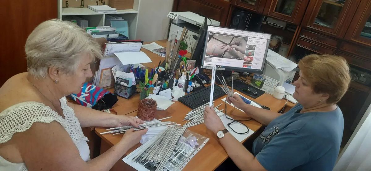 Наталья Бегуненко: В рамках федерального партийного проекта «Зеленая экономика» в Центре социального обслуживания населения Петровского района продолжается магия преображения: серия мастер-классов «Вторая жизнь ненужным... Наталья Бегуненко: В рамках федерального партийного проекта «Зеленая экономика» в Центре социального обслуживания населения Петровского района продолжается магия преображения: серия мастер-классов «Вторая жизнь ненужным...