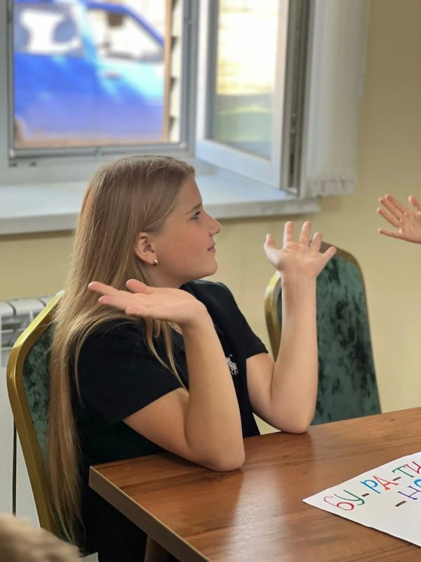 18 августа В МБУ «Клуб «Шахтер» прошла музыкальная программа «Угадай мелодию» 18 августа В МБУ «Клуб «Шахтер» прошла музыкальная программа «Угадай мелодию»