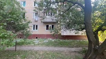 Последствия ночного удара БПЛА ВСУ в Калининском районе Донецка