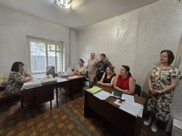 Сегодня,19 августа, руководитель Управы Ленинского внутригородского района Администрации городского округа Донецк Татьяна Темникова, заместитель главы администрации - директор Департамента финансов Дмитрий Даньшин, депутат...
