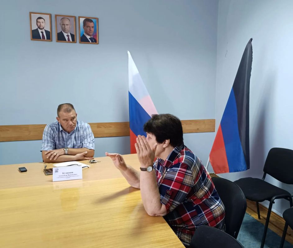 Прием граждан. Сегодня, 19 августа, глава муниципального образования городской округ Иловайск Александр Васильевич Кузнецов провел личный прием граждан