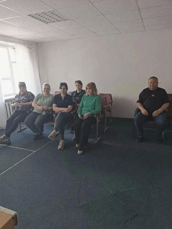 Встреча с жителями села Новозарьевка: вопросы здоровья и безопасности Встреча с жителями села Новозарьевка: вопросы здоровья и безопасности
