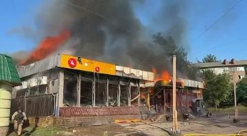 В Славянске уничтожен складкой объект ВСУ в здании супермаркета