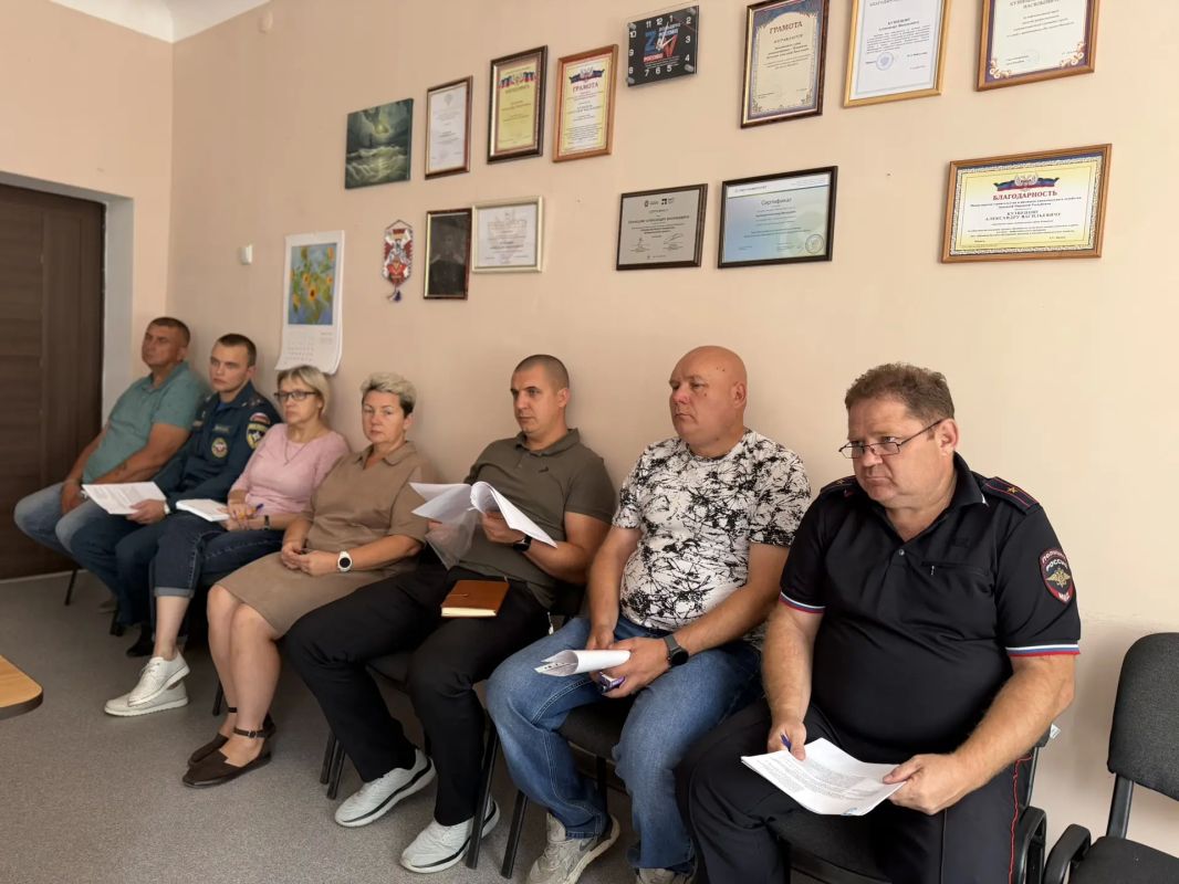 Денис Зубов: Комиссия по предупреждению и ликвидации чрезвычайных ситуаций и обеспечению пожарной безопасности городского округа Иловайск Денис Зубов: Комиссия по предупреждению и ликвидации чрезвычайных ситуаций и обеспечению пожарной безопасности городского округа Иловайск