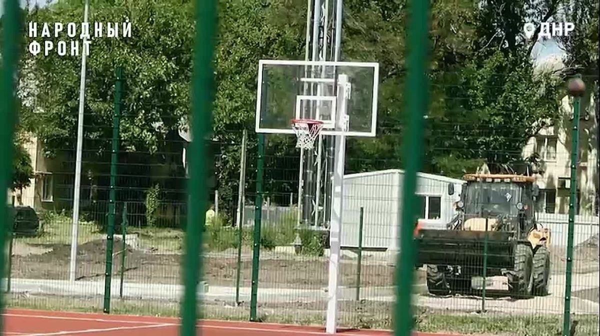 Народный фронт проверит на доступность бассейн и спортивные площадки в Пролетарском районе Донецка