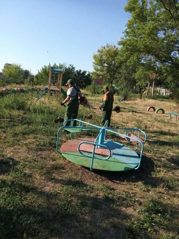 Чистый четверг в Моспино: вместе делаем город уютнее Чистый четверг в Моспино: вместе делаем город уютнее