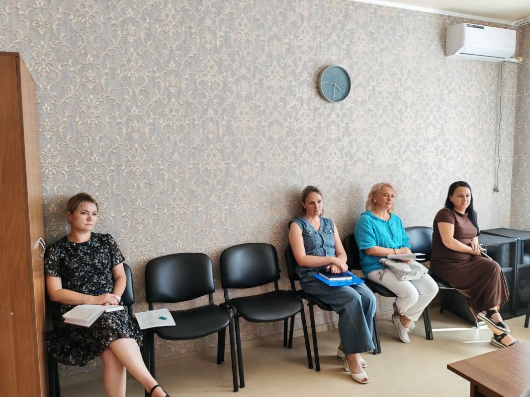 Сегодня, 20 августа, состоялось заседание постоянного комитета по жилищно-коммунальному хозяйству, благоустройству, транспорту, градостроительству и землепользованию, экологии Торезского городского совета Сегодня, 20 августа, состоялось заседание постоянного комитета по жилищно-коммунальному хозяйству, благоустройству, транспорту, градостроительству и землепользованию, экологии Торезского городского совета