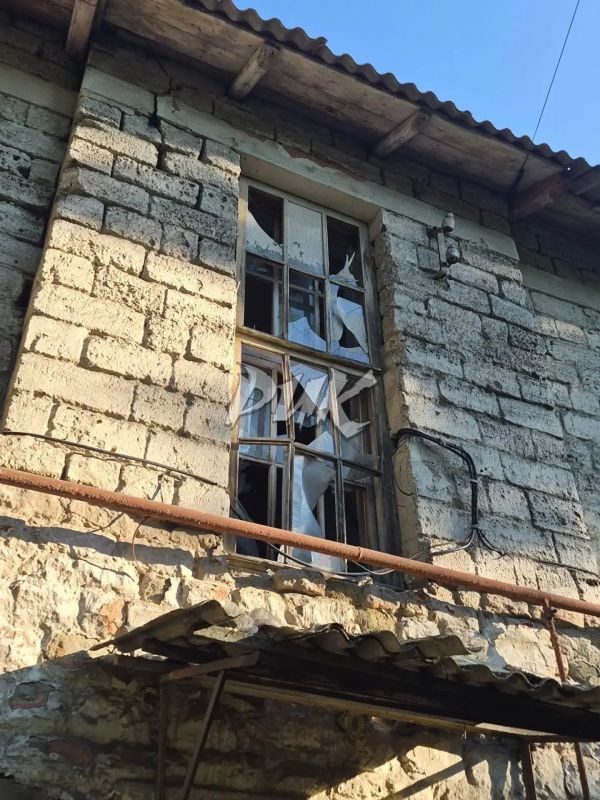 Иван Приходько: Многоквартирный дом поврежден в Центрально-Городском районе Горловки в итоге атаки дрона украинских террористов Иван Приходько: Многоквартирный дом поврежден в Центрально-Городском районе Горловки в итоге атаки дрона украинских террористов