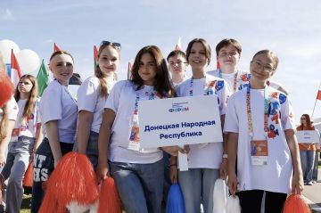 Михаил Желтяков: 22 юных таланта из Донецкой Народной Республики принимают участие в V Международном детском культурном форуме! Юбилейное событие проходит 20–21 августа в Москве на знаковой площадке Московского дворца...