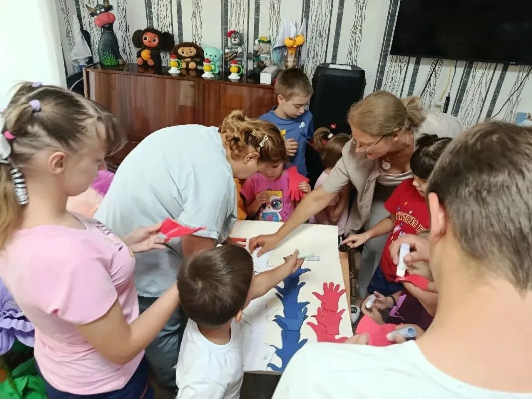 Сегодня вместе с детьми ГБУ СОН «СРСН г.о. Харцызска», а также в связи с утвержденным межведомственным планом индивидуальной профилактической работы с воспитанниками ГБУ СОН «СРСН г.о. Харцызска» Сегодня вместе с детьми ГБУ СОН «СРСН г.о. Харцызска», а также в связи с утвержденным межведомственным планом индивидуальной профилактической работы с воспитанниками ГБУ СОН «СРСН г.о. Харцызска»