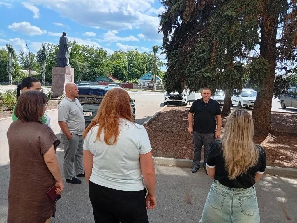 Депутат Тельмановского муниципального совета Максим Скрипка провёл встречу с жителями посёлка Тельманово