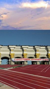 С Россией в сердце. С Днём государственного флага России! Флаг — это не просто ткань на флагштоке
