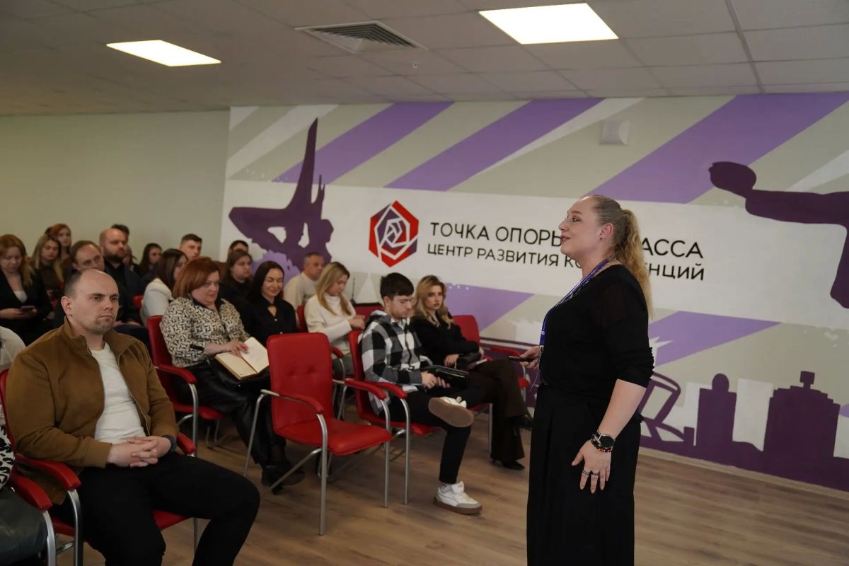 Денис Пушилин: Жители Донбасса на собственном опыте знают, насколько важен голос каждого человека – это доказывают референдумы 2014 и 2022 годов, на которых люди сами определили, каким хотят видеть будущее родной земли Денис Пушилин: Жители Донбасса на собственном опыте знают, насколько важен голос каждого человека – это доказывают референдумы 2014 и 2022 годов, на которых люди сами определили, каким хотят видеть будущее родной земли