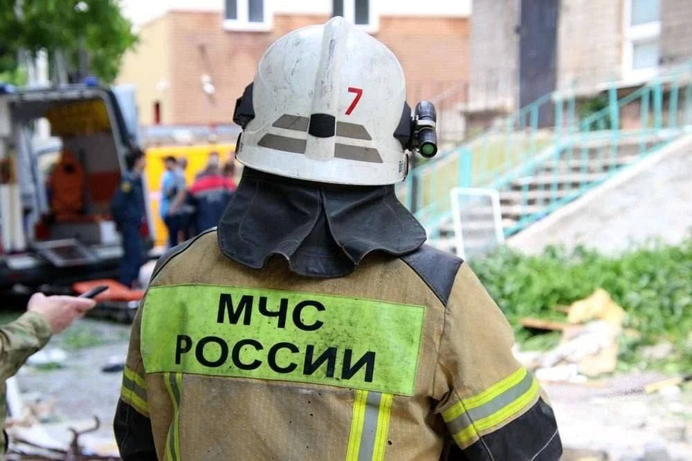 #МЧСДНР_СВОД за сутки. Ликвидировано 70 пожаров, из них 39 — ландшафтные