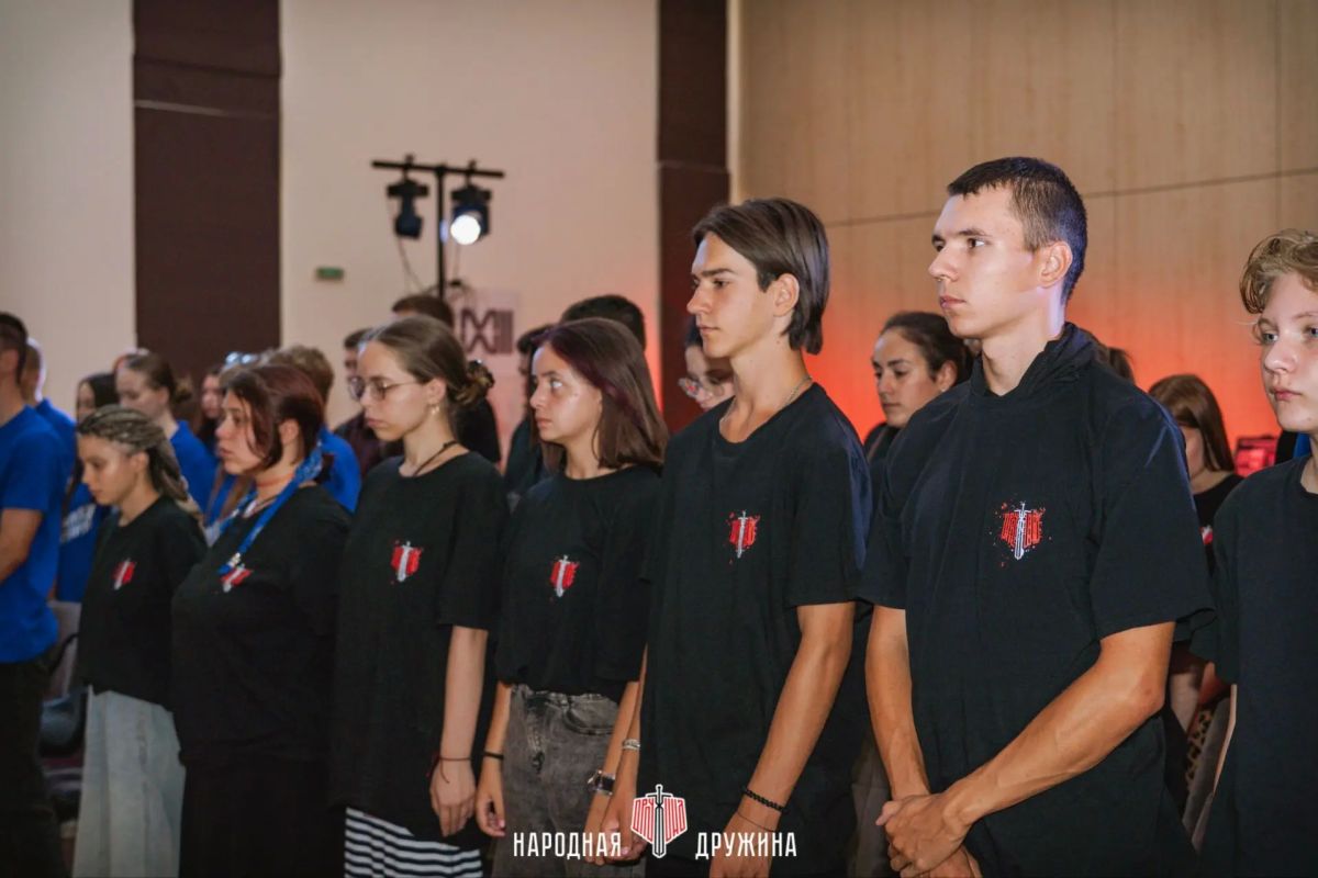 Молодёжь почтила память тех, кого уже не вернуть Молодёжь почтила память тех, кого уже не вернуть