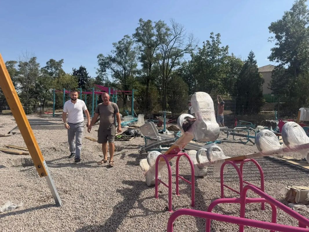В Тельмановском муниципальном округе продолжается благоустройство общественной территории В Тельмановском муниципальном округе продолжается благоустройство общественной территории