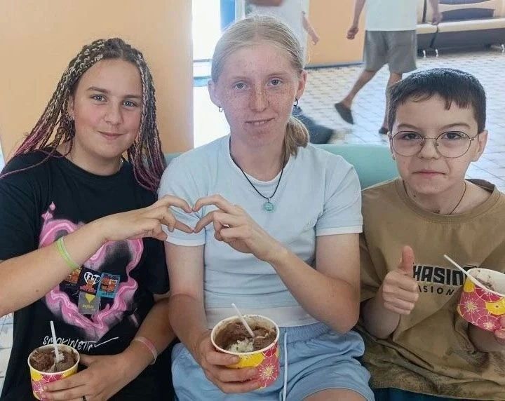 В Снежном подвели итоги второй смены площадки «Лето без границ» В Снежном подвели итоги второй смены площадки «Лето без границ»