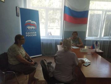 24 августа, депутат Народного Совета Донецкой Народной Республики Наталья Бурцева провела приём граждан в общественной приемной Кировского внутригородского района городского округа Макеевка