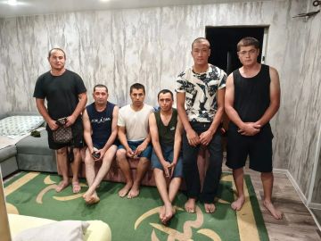 25 августа в городском округе Торез Донецкой Народной Республики состоялась встреча представителей местной администрации и ОМВД России «Торезский» с трудовыми мигрантами, работающими на территории округа