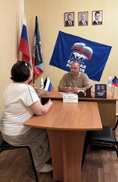 На связи с жителями. Павел Минаков провел прием жителей в Старобешевском муниципальном округе