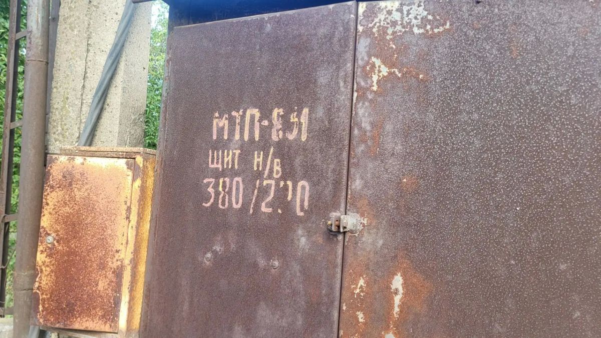В Мариуполе полицейские задержали грабителей, похитивших у предпринимателя деньги и иномарку В Мариуполе полицейские задержали грабителей, похитивших у предпринимателя деньги и иномарку
