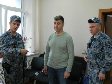 Фигурант дела о взятке стал начальником отдела дорожной службы ДНР — а через месяц его задержала ФСБ