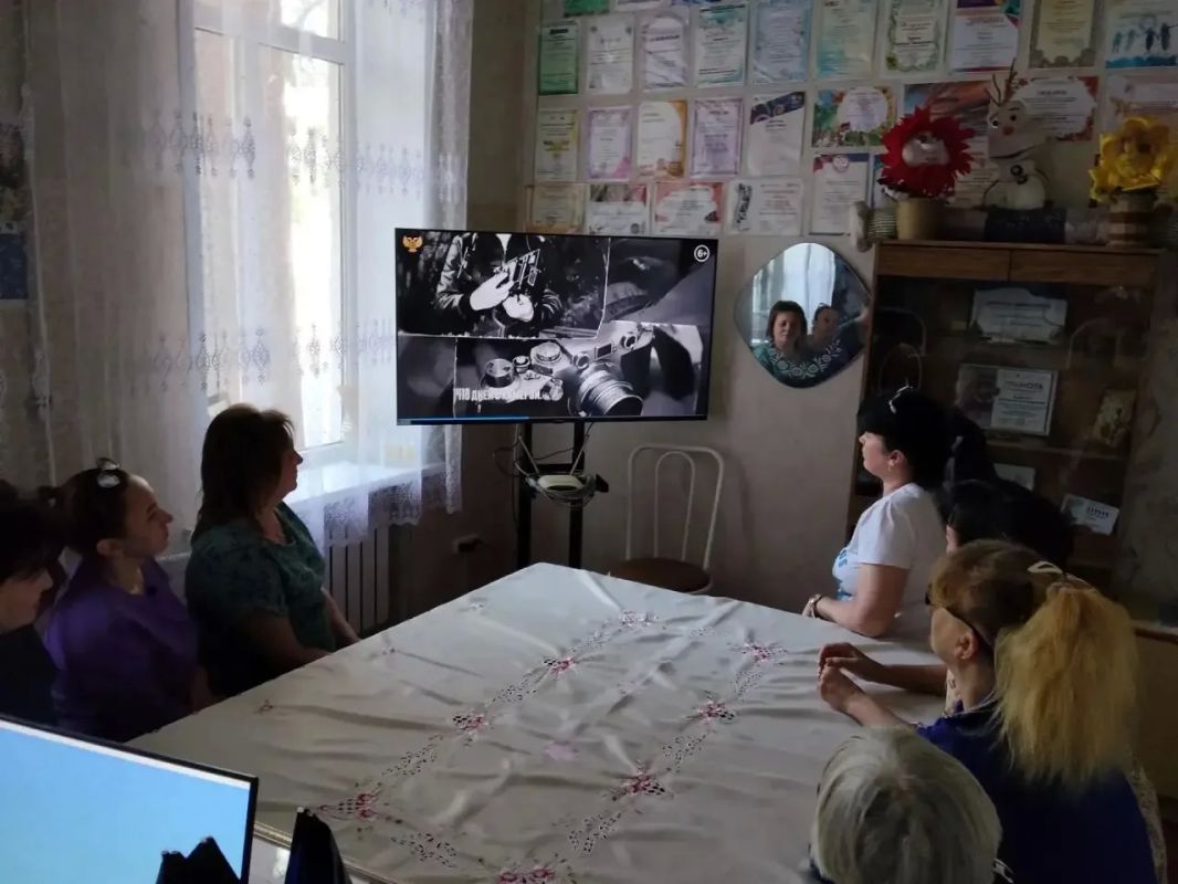 В рамках культурно - просветительного проекта "Земляки" Министерством Культуры Донецкой Народной Республики разработан просветительский видеоконтент ко Дню Освобождения Донбасса о Е.А. Халдее - уроженце Донбасса, известном... В рамках культурно - просветительного проекта "Земляки" Министерством Культуры Донецкой Народной Республики разработан просветительский видеоконтент ко Дню Освобождения Донбасса о Е.А. Халдее - уроженце Донбасса, известном...